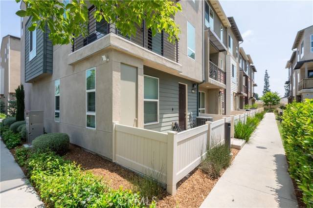 Winnetka (los Angeles), CA 91306,20612 Desert Ash Lane