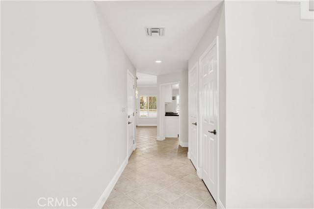 Encino (los Angeles), CA 91316,5200 White Oak Avenue #52