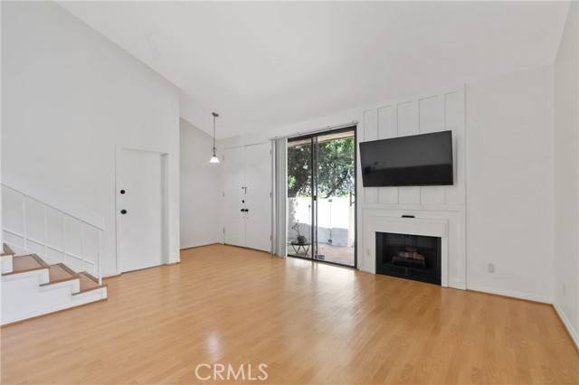 Woodland Hills (los Angeles), CA 91367,6121 Shoup Avenue #35