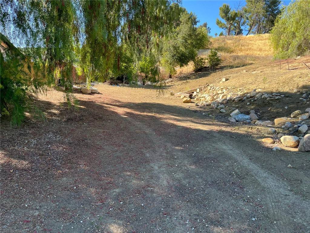 Newhall (santa Clarita), CA 91321,19210 Abdale Street