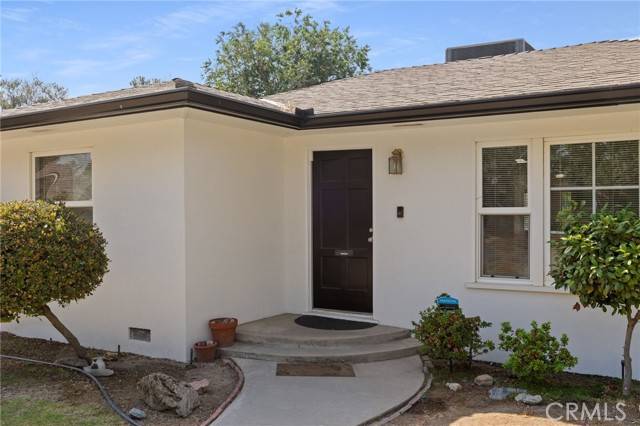 Bakersfield, CA 93305,3413 La Cresta Drive