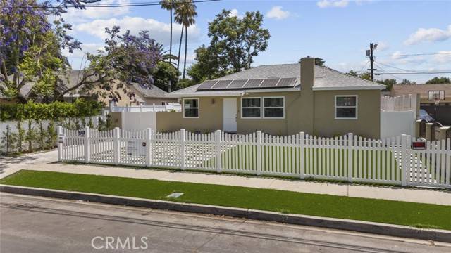 Van Nuys (los Angeles), CA 91406,6820 Jellico Avenue