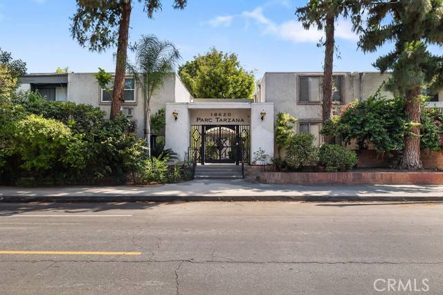 Tarzana (los Angeles), CA 91356,18620 Hatteras Street #166