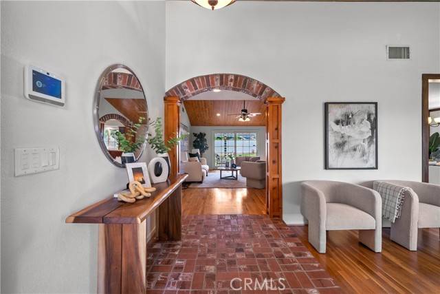 Porter Ranch (los Angeles), CA 91326,10645 Wystone Avenue