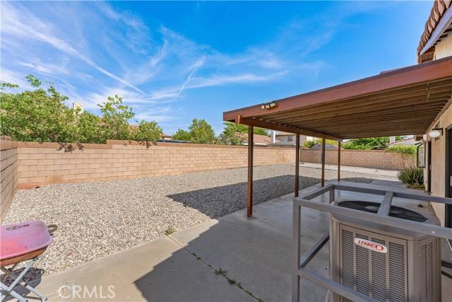 Palmdale, CA 93552,37756 45th