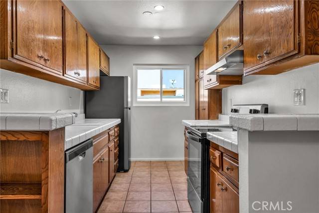 Encino (los Angeles), CA 91316,5414 Newcastle Avenue #49