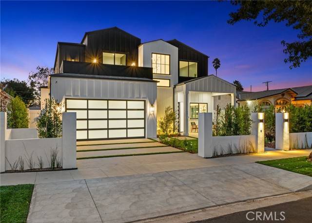 Encino (los Angeles), CA 91316,5945 Hesperia Avenue
