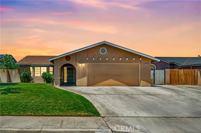 Ridgecrest, CA 93555,729 N Sunland Drive