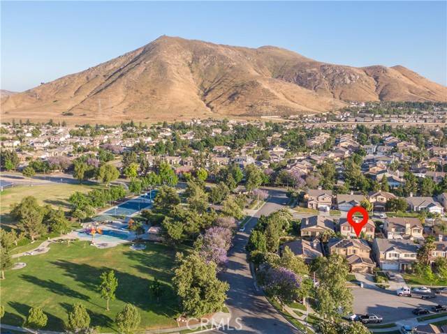 Fontana, CA 92337,17139 Grapevine Court