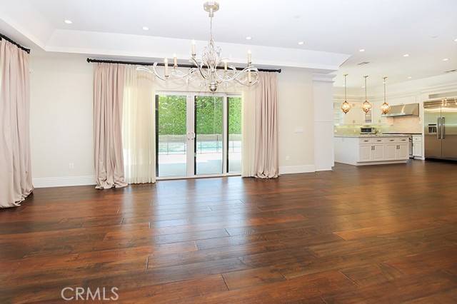 Encino (los Angeles), CA 91316,5016 Lindley Avenue