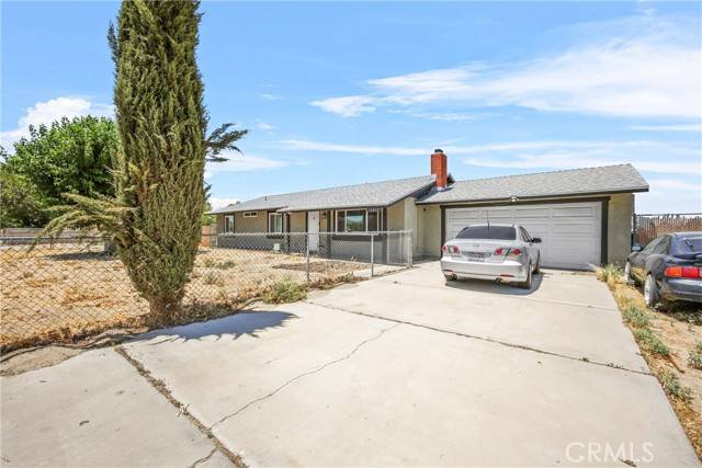 Lancaster, CA 93535,15805 Newmont Avenue