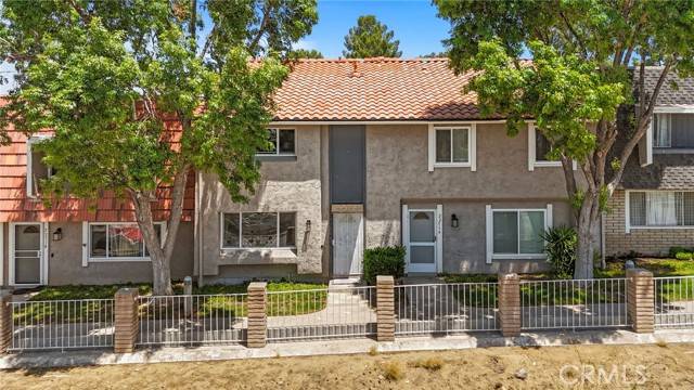 Saugus (santa Clarita), CA 91350,22516 Paseo Terraza