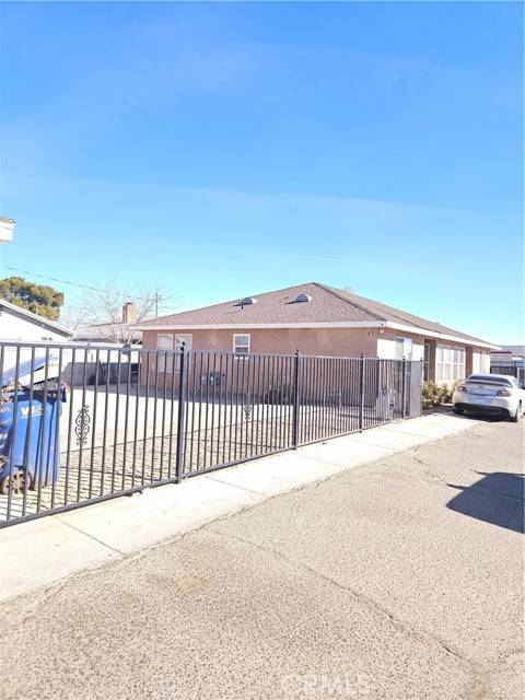 Lancaster, CA 93535,45019 Division Street