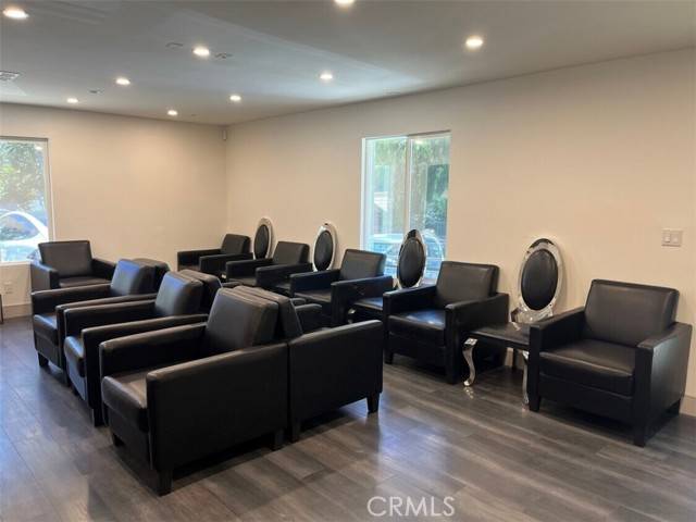 Canyon Country (santa Clarita), CA 91351,17970 Sierra Highway