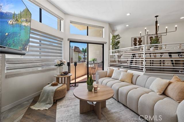 Glendale, CA 91202,1114 Melrose Avenue #3