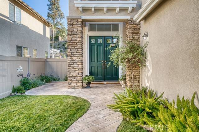Canyon Country (santa Clarita), CA 91387,18328 Nightingale Court