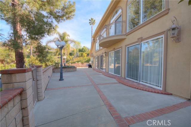 Encino (los Angeles), CA 91316,4301 Alonzo Avenue