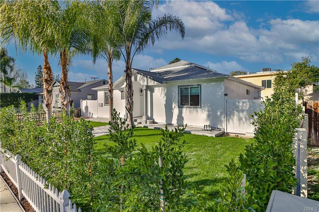 Woodland Hills (los Angeles), CA 91303,22131 Victory Boulevard