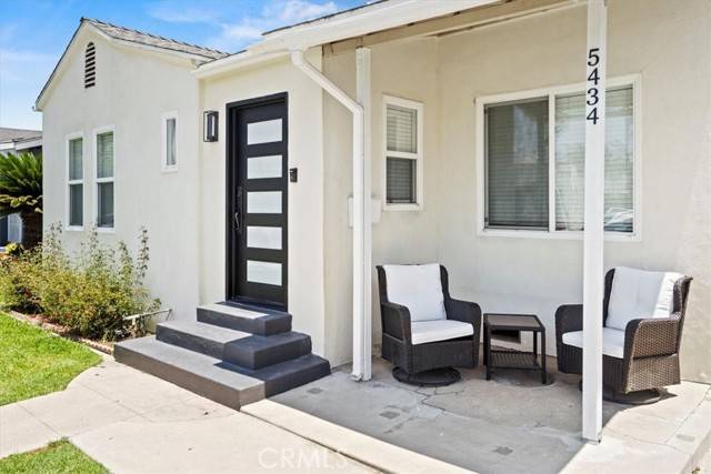 Long Beach, CA 90805,5434 Lewis Avenue