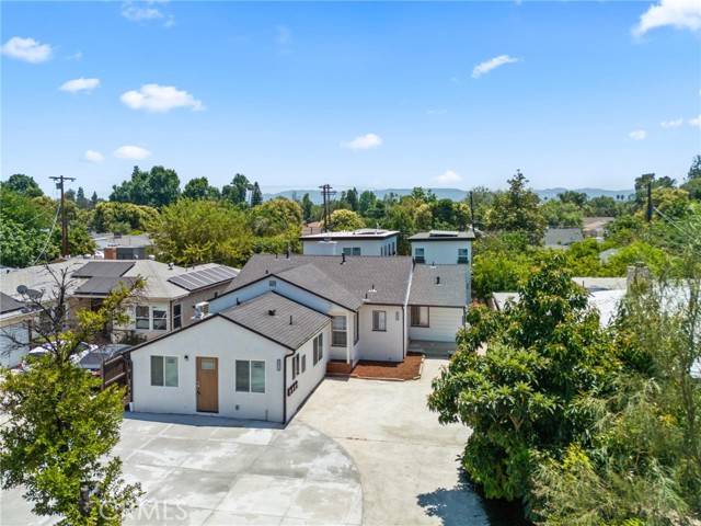 Reseda (los Angeles), CA 91335,18656 Runnymede Street