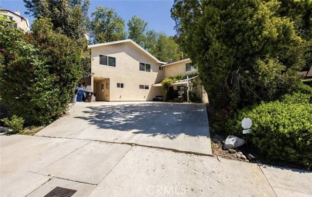Woodland Hills (los Angeles), CA 91367,5636 Farralone Avenue
