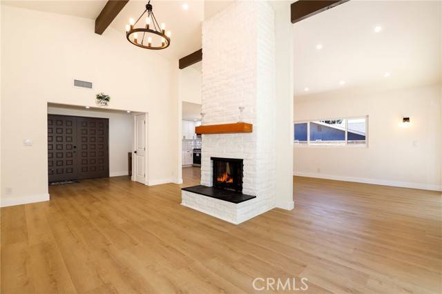 Granada Hills (los Angeles), CA 91344,17532 Ludlow Street