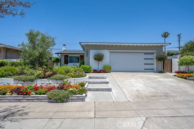 Seal Beach, CA 90740,1005 Driftwood Avenue