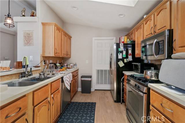 Woodland Hills (los Angeles), CA 91364,4201 Topanga Canyon Boulevard #119