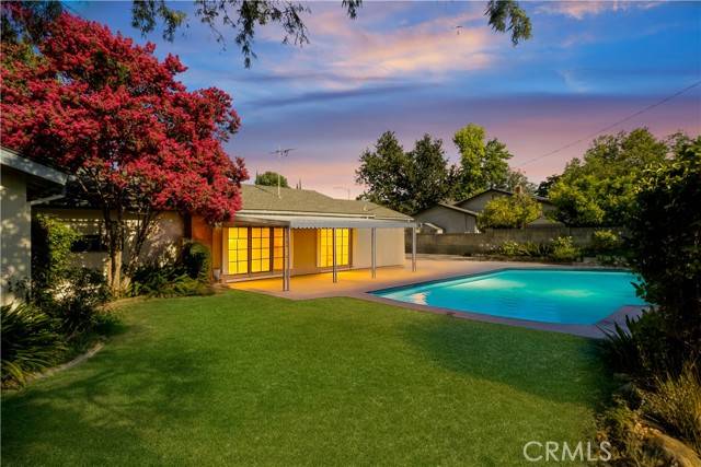 West Hills (los Angeles), CA 91304,8051 Bobbyboyar Avenue