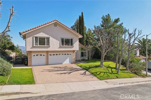 Granada Hills (los Angeles), CA 91344,13024 Garris Avenue