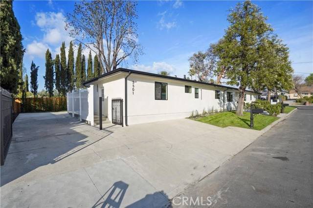 Tarzana (los Angeles), CA 91436,5501 Beckford