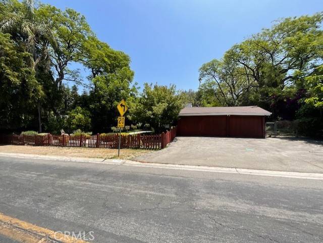 Encino (los Angeles), CA 91316,4748 White Oak Avenue