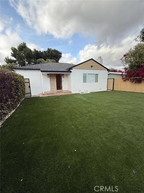 Woodland Hills (los Angeles), CA 91367,22539 Dolorosa Street