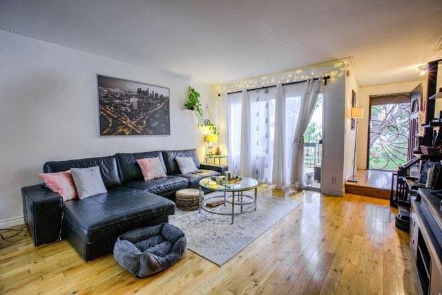 Burbank, CA 91504,7702 Via Napoli #66