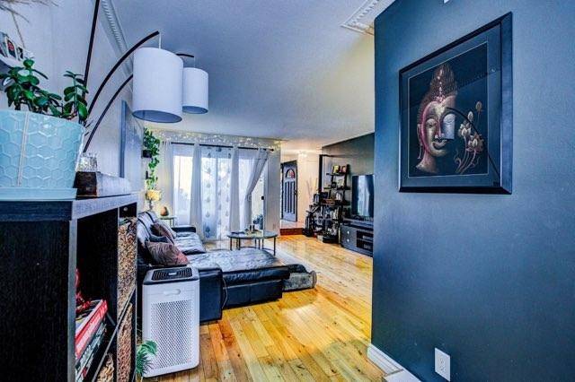 Burbank, CA 91504,7702 Via Napoli #66