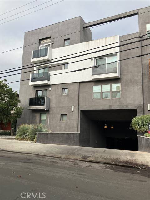 Valley Village, CA 91607,11925 KLING Street #101