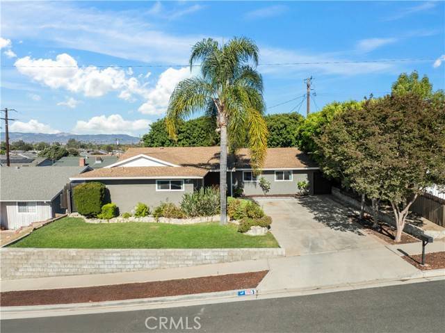 Simi Valley, CA 93065,896 Moffatt Circle