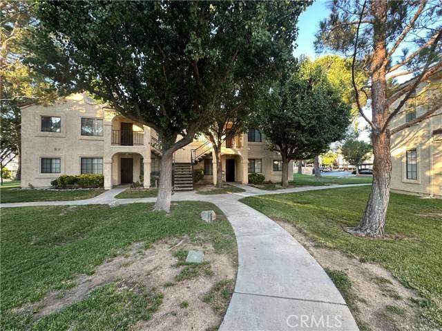 Palmdale, CA 93550,2554 Olive Drive #12