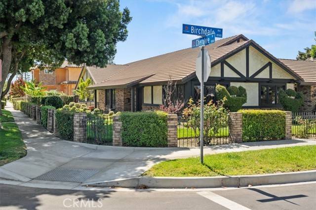 Downey, CA 90241,8560 Cherokee Drive