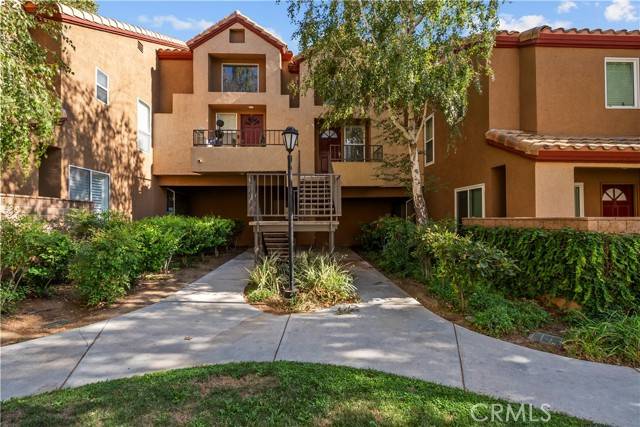 Saugus (santa Clarita), CA 91350,22715 Copper Hill Drive #19