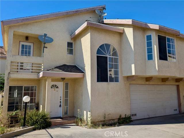 Arleta (los Angeles), CA 91331,9235 Woodman Avenue #G