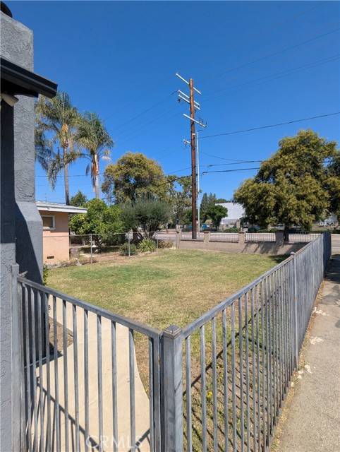Northridge (los Angeles), CA 91324,18820 Roscoe Boulevard