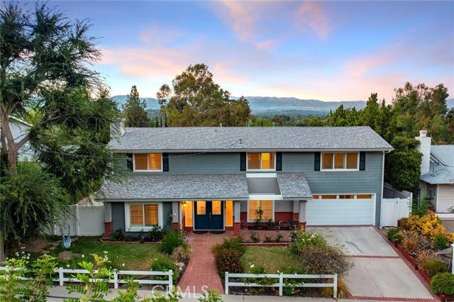 Woodland Hills (los Angeles), CA 91367,23341 Bessemer Street