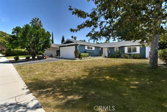 West Hills (los Angeles), CA 91307,23326 Hamlin Street