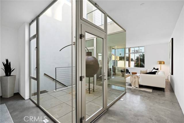 Venice (los Angeles), CA 90291,1121 Abbot Kinney Boulevard #3