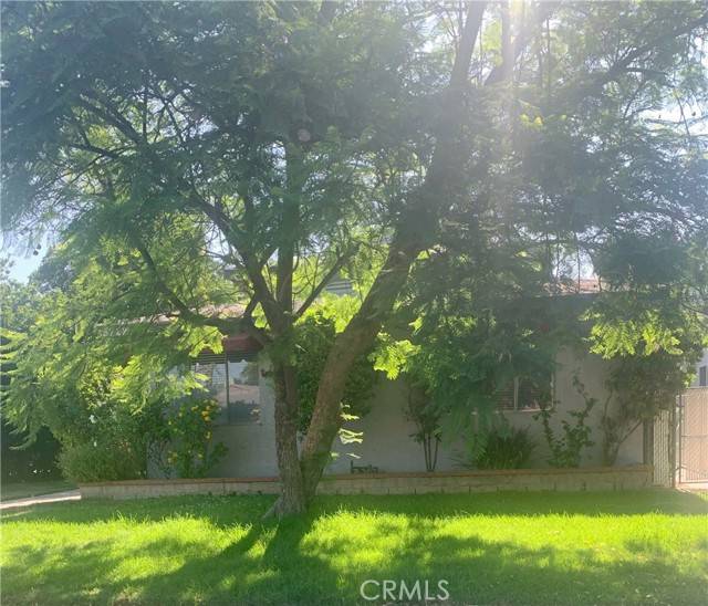 Van Nuys (los Angeles), CA 91411,5722 Kester Avenue