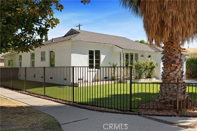 Encino (los Angeles), CA 91316,6230 Zelzah Avenue