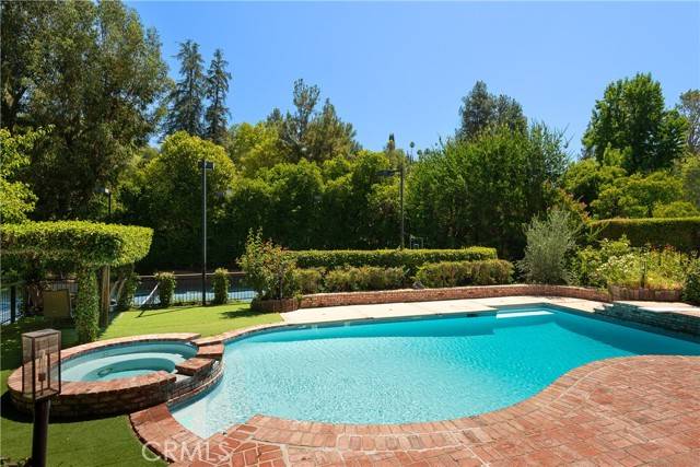 Tarzana (los Angeles), CA 91356,4851 Corbin Avenue