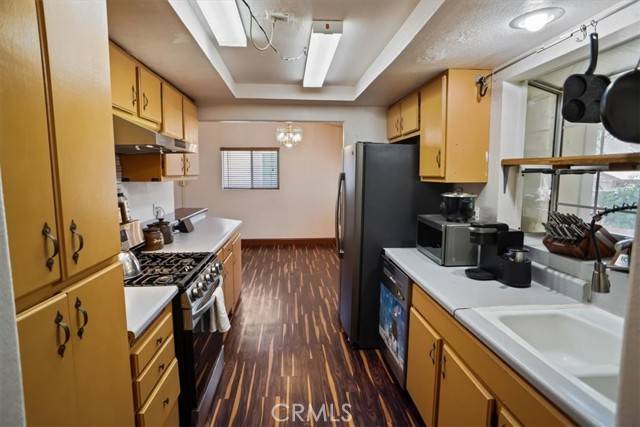 Santa Clarita, CA 91384,30602 San Martinez Road