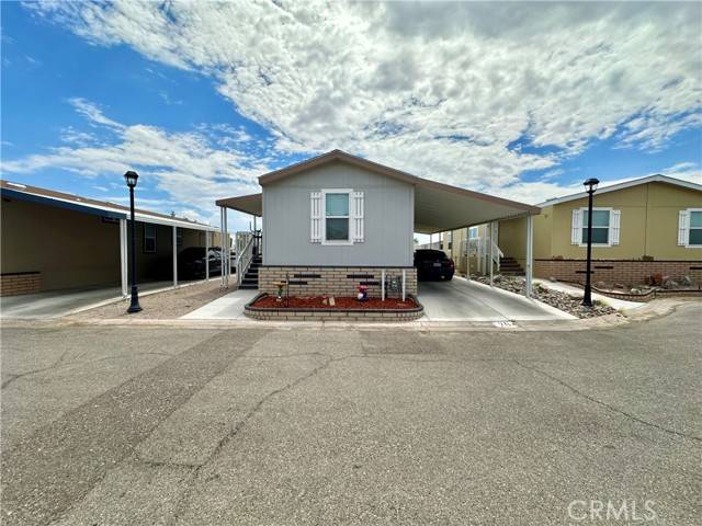 Needles, CA 92363,900 Coronado #76